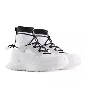 Canada Goose Women’s Glacier High Trail Sneakers White, Rare, women’s size US 8